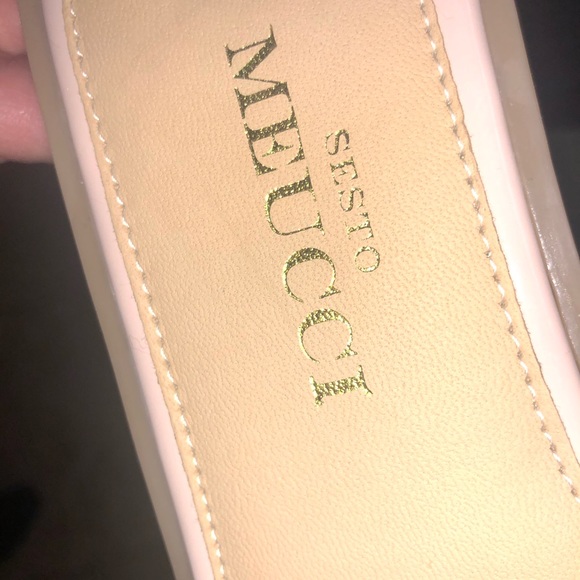 brand new flip flops - Picture 1 of 4